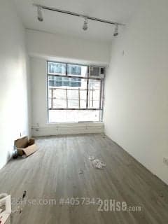 1 BR in > 11 Golden The entire renovation is brand new