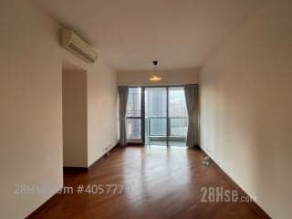 4 BR in > 10 Golden Yulongshan has a key and is close to the subway