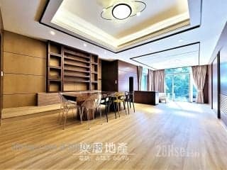 4 BR in > 10 The view is surrounded by lush green mountains and fore