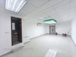 1 BR in > 5 Golden Brick walls