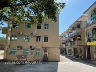 3 BR in > 1 Golden 3 bedrooms and 2 bathrooms