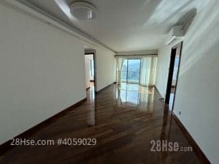 1 BR in > 11 Golden (Centaline Property) Well