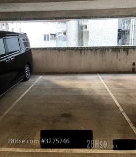 1 BR in > 1 Parking Space Siu Sai Wan Cheerful Garden Rent HK$3