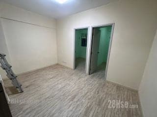 2 BR in > 6 Golden Cheap price Nice decoration 2 Bedrooms High floor