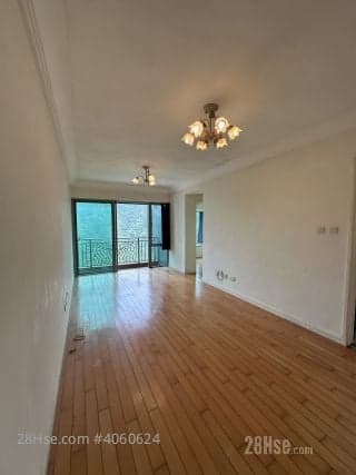 3 BR in > 9 Golden Rare find! Three