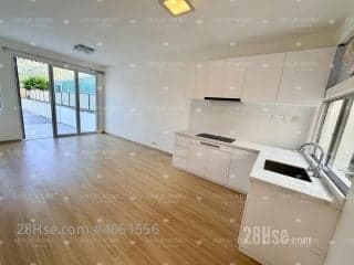 3 BR in > 10 【Ashley】Newly renovated large garden! New kitchen and b