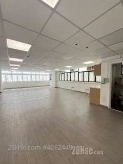 1 BR in > 4 Golden Qiaoming Street