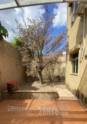 3 BR in > 29 Top A small village house near Queens Hill