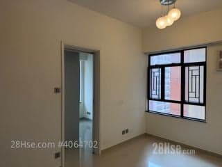 2 BR in North Point