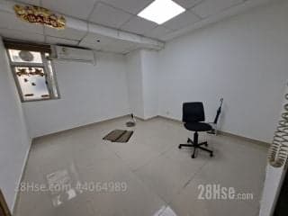 1 BR in > 5 Golden Super conveniently located near Kwun Tong Station