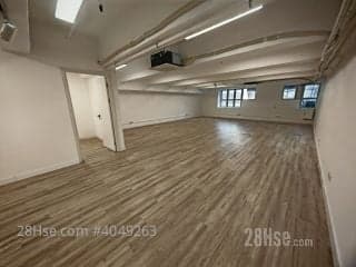 1 BR in > 6 Golden Large units are rare Kwun Tong World Interests Bu