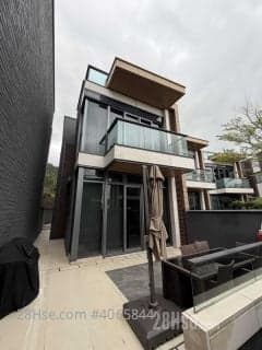 3 BR in > 20 Golden (Centaline Property) Detached house with 3 bedro