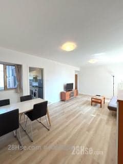 3 BR in > 25 Golden (No commission for tenants) Phase 2 mid