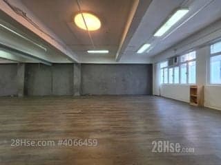 1 BR in > 4 Golden Dance and yoga mirror room available for immediat