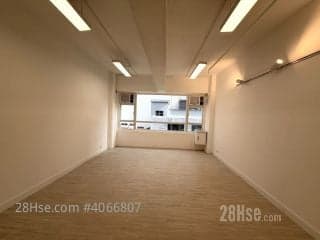 1 BR in > 12 Golden Large windows