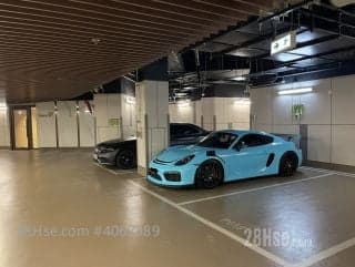 1 BR in > 2 Parking space for rent in Kai Tak vibe centro (near towe
