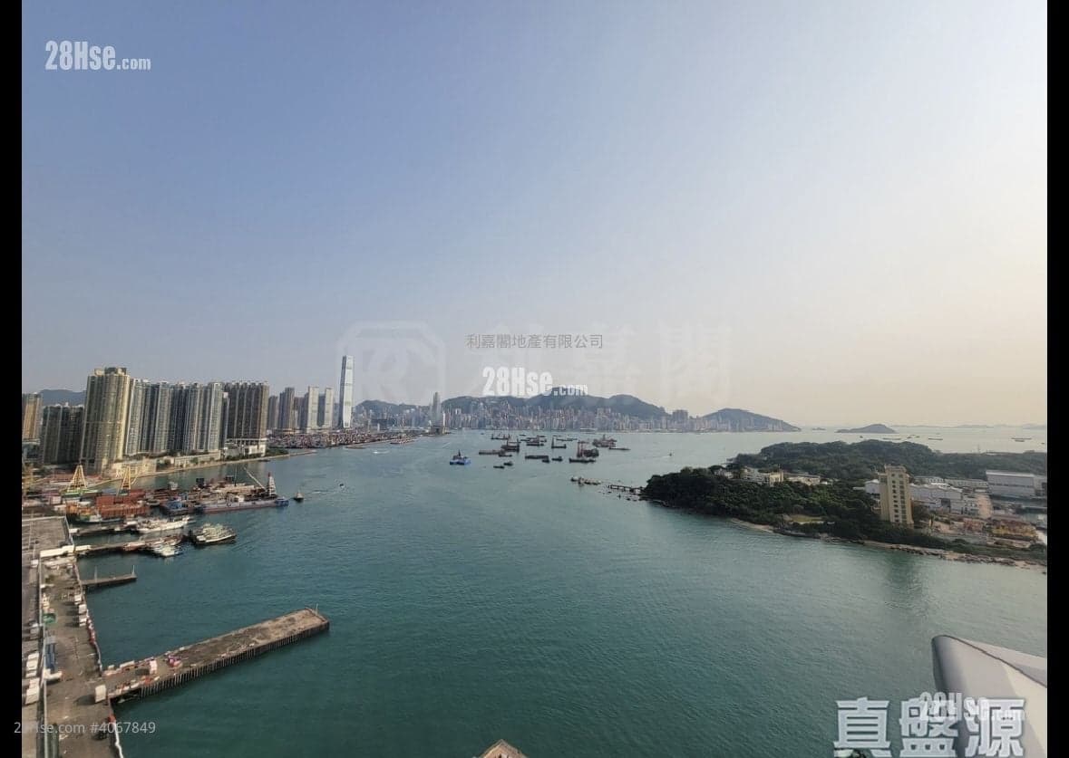 4 BR in > 17 Golden Extremely rare rooftop duplex apartment for rent