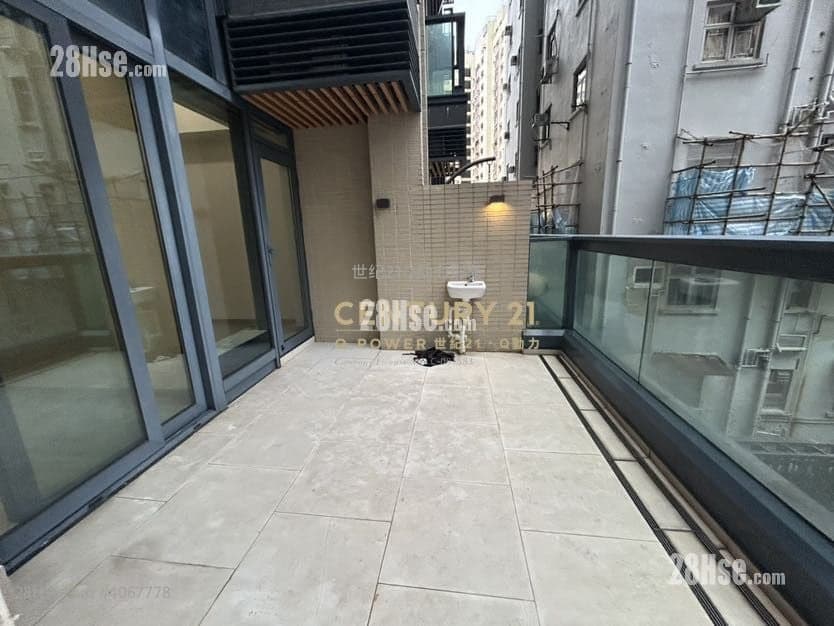 1 BR in > 11 Golden [Century 21 Genuine Listings] Rare large platfor