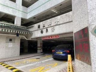 1 BR in > 1 Parking spaces in Phase II