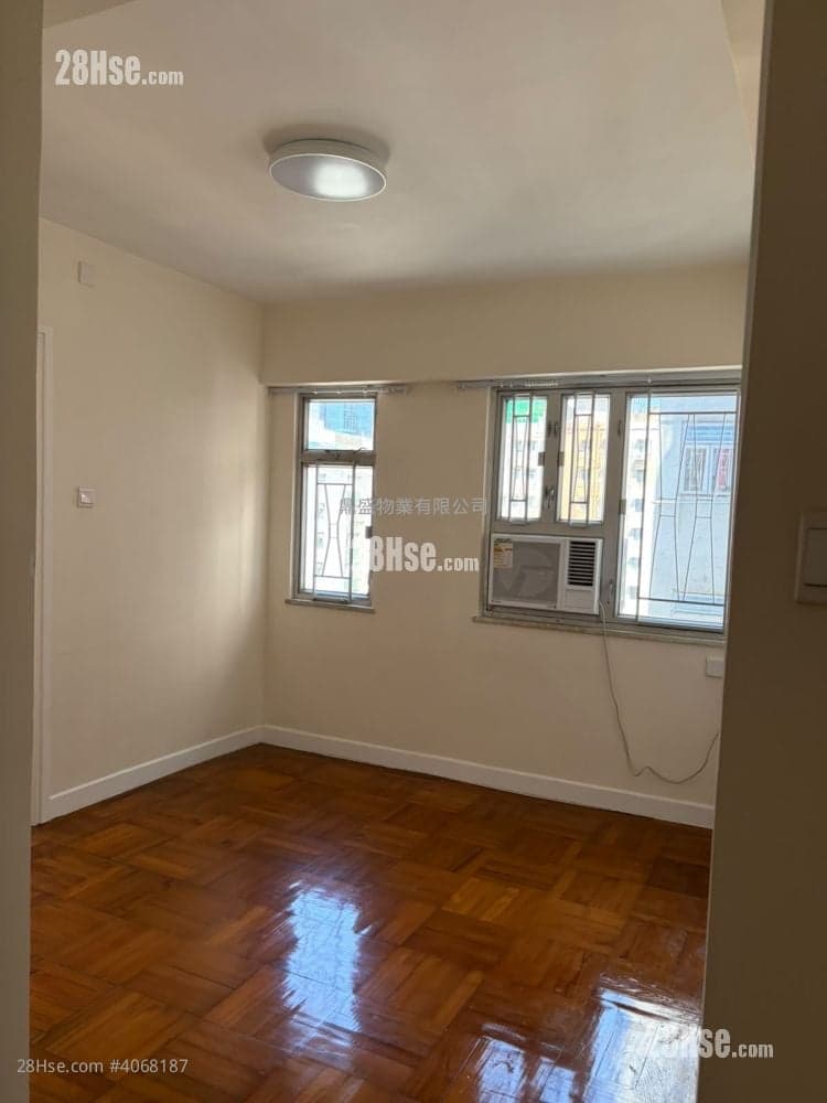 2 BR in > 6 Golden Beautifully renovated 2