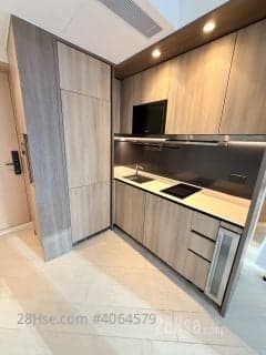 2 BR in > 5 Golden LP10 2 bedrooms 483” $18.8k English speakers welc