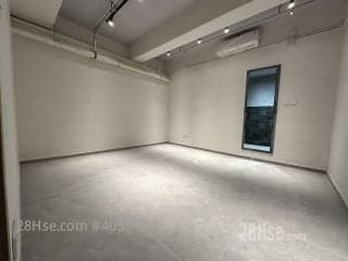 1 BR in > 4 Golden Newly renovated and beautifully furnished! Separa