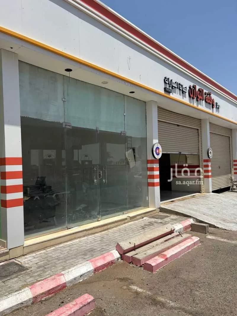 محل للبيع في حي ، طريق الملك سعود ، حي النقرة ، حائل ، منطقة حائل
