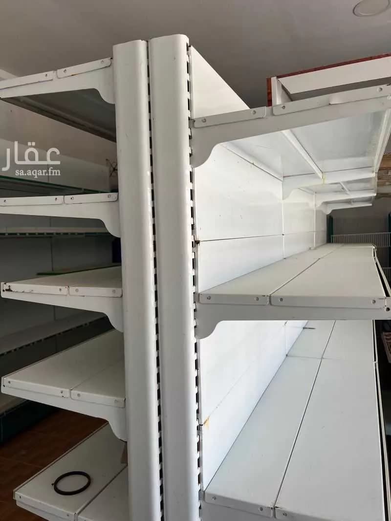 محل للإيجار في شارع المقداد بن عمرو, حي الشراع, مدينة الخبر, المنطقة الشرقية