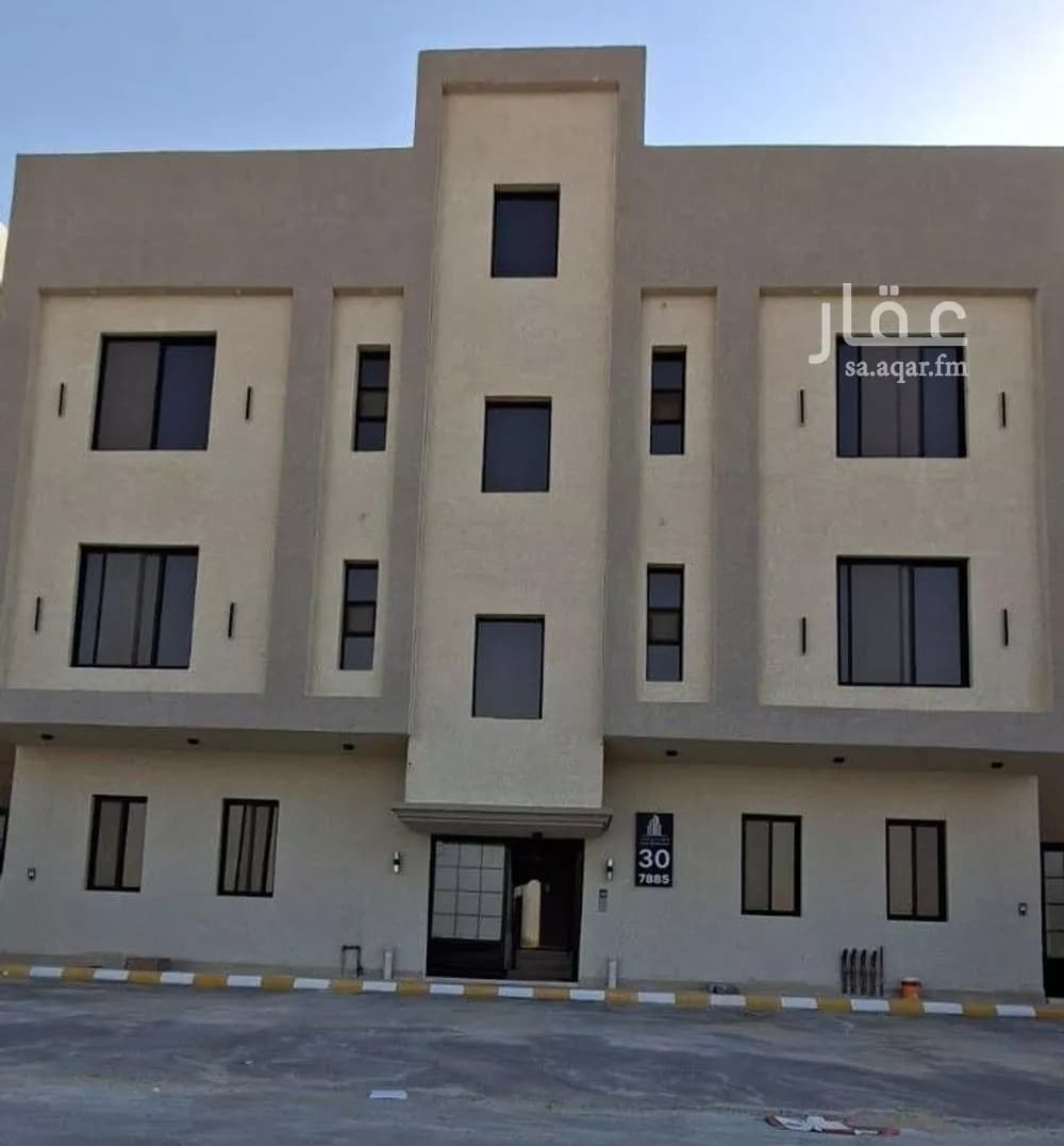 شقة للبيع في شارع أبو عبيدة بن الجراح, حي الشعلة, مدينة الدمام, المنطقة الشرقية