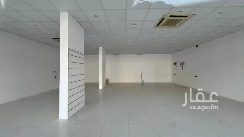 محل للإيجار في شارع الشيخ حسن بن حسين بن علي, حي الحمراء, مدينة الرياض, منطقة الرياض