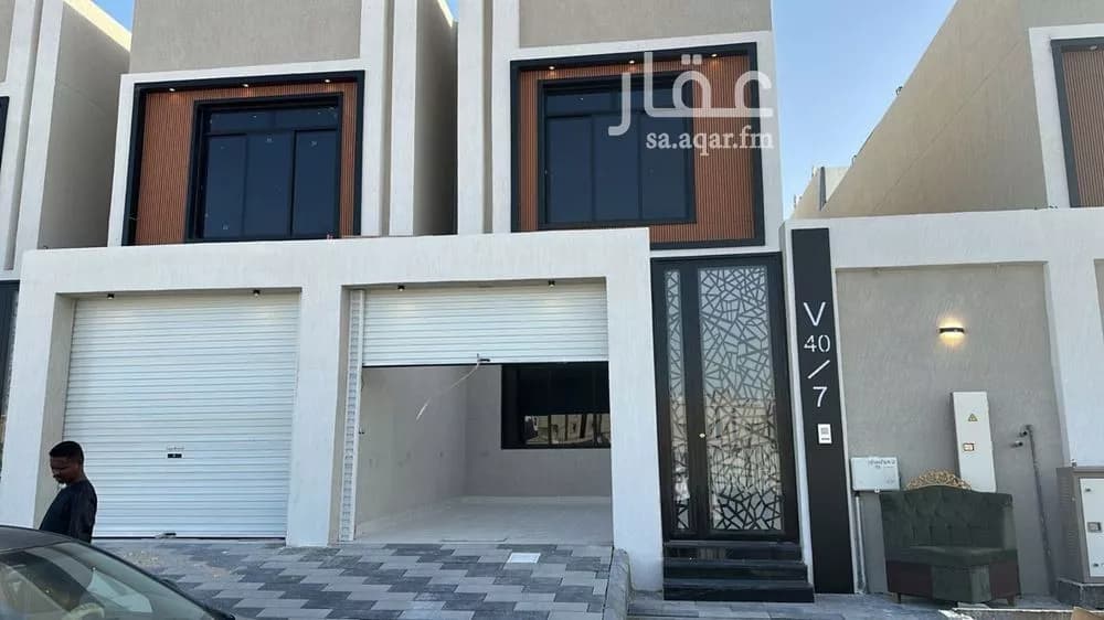 فيلا للبيع في شارع ربيعة بن السكن, حي الأمواج, مدينة الخبر, المنطقة الشرقية
