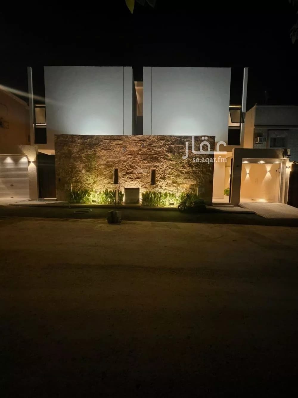 فيلا للبيع في شارع عبدالله بن الزبير, حي العريجاء الغربي, مدينة الرياض, منطقة الرياض