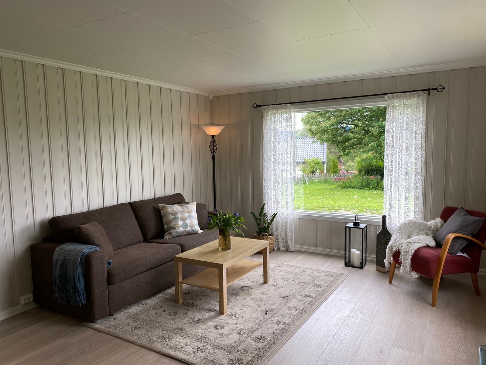 Privat Romslig og hyggelig enebolig til leie på Raufoss! Øverbyvegen 52, Raufoss 138 m² 13 500 kr Enebolig ∙ 4 soverom Legg til som favoritt