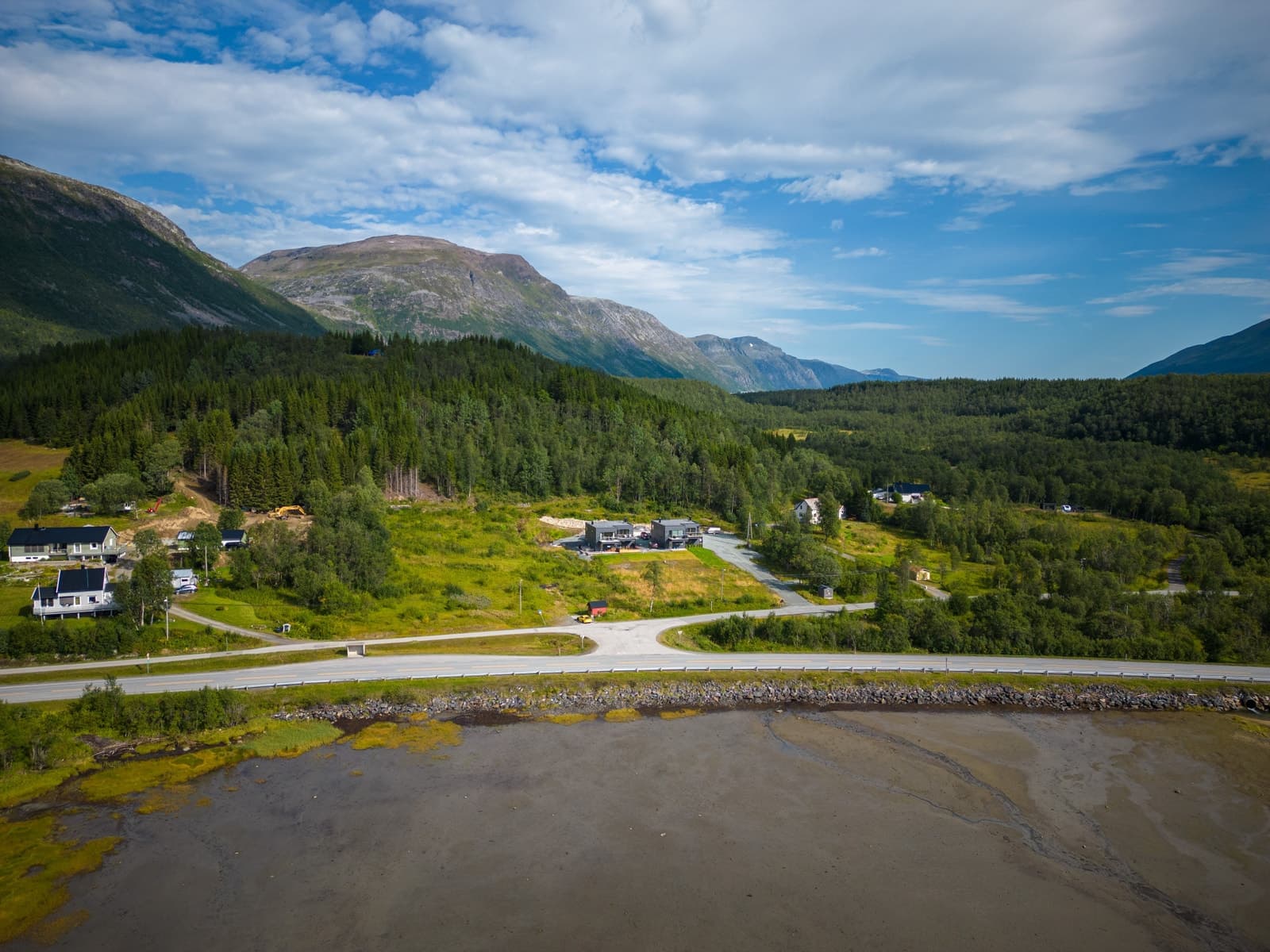 Nord-Vågnes Utbygging AS Solfylt Utviklingspotensiale i Nordbotnvegen