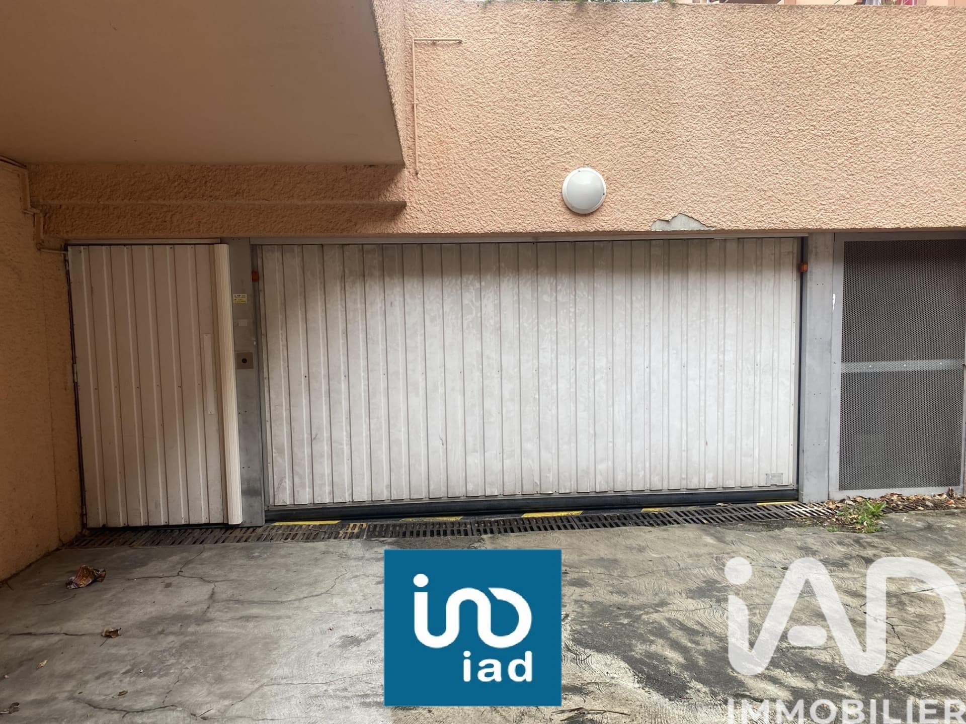 Vente Garage 14 m&sup2;