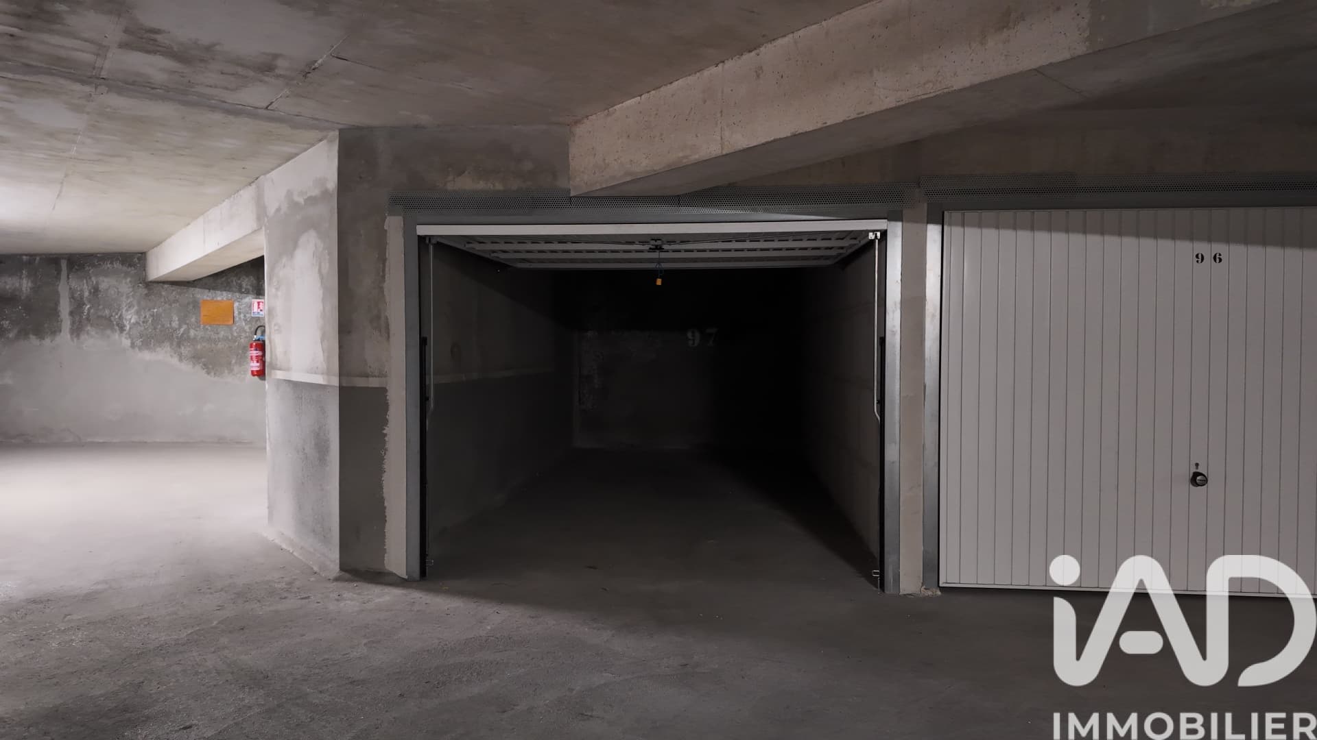 Vente Garage 13 m²