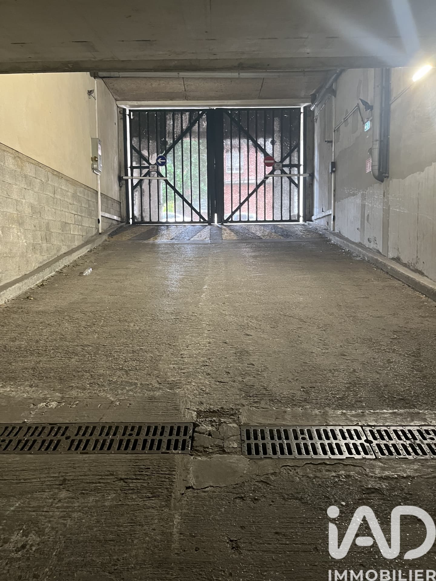Vente Garage 12 m&sup2;