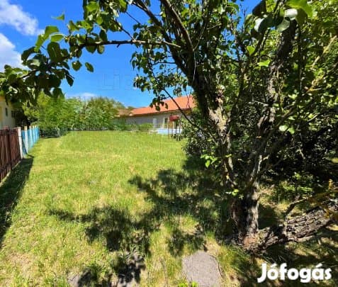 Balatonfenyvesen lakóövezeti telek