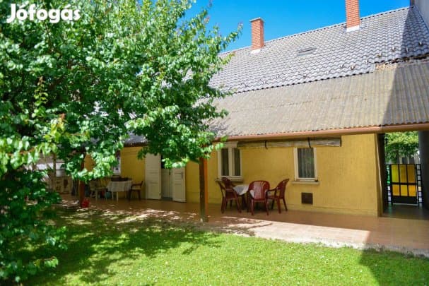 Eladó családi ház Kaposvár Belváros