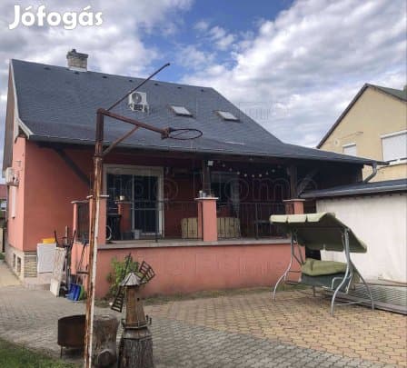 Kiadó családi ház Győrbe!