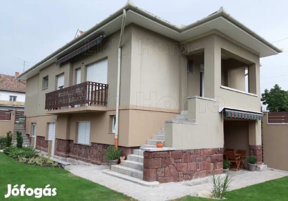 NÉGY LAKÁSOS APARTMANHÁZ SIÓFOK EZÜSTPARTON!