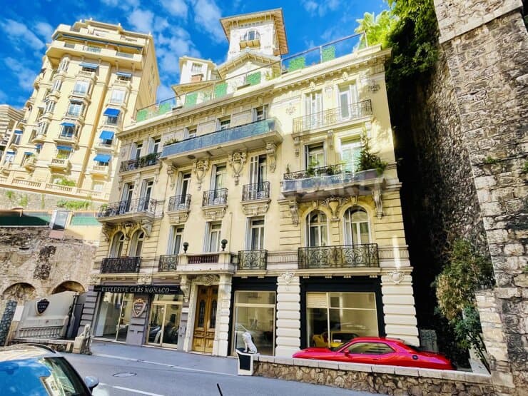 EXCLUSIVE 3-ROOM VILLA LES GARETS