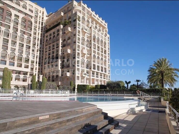 FONTVIEILLE - SPACIOUS OFFICES WITH 6 WORKSPACES - THE SEASIDE PLAZA