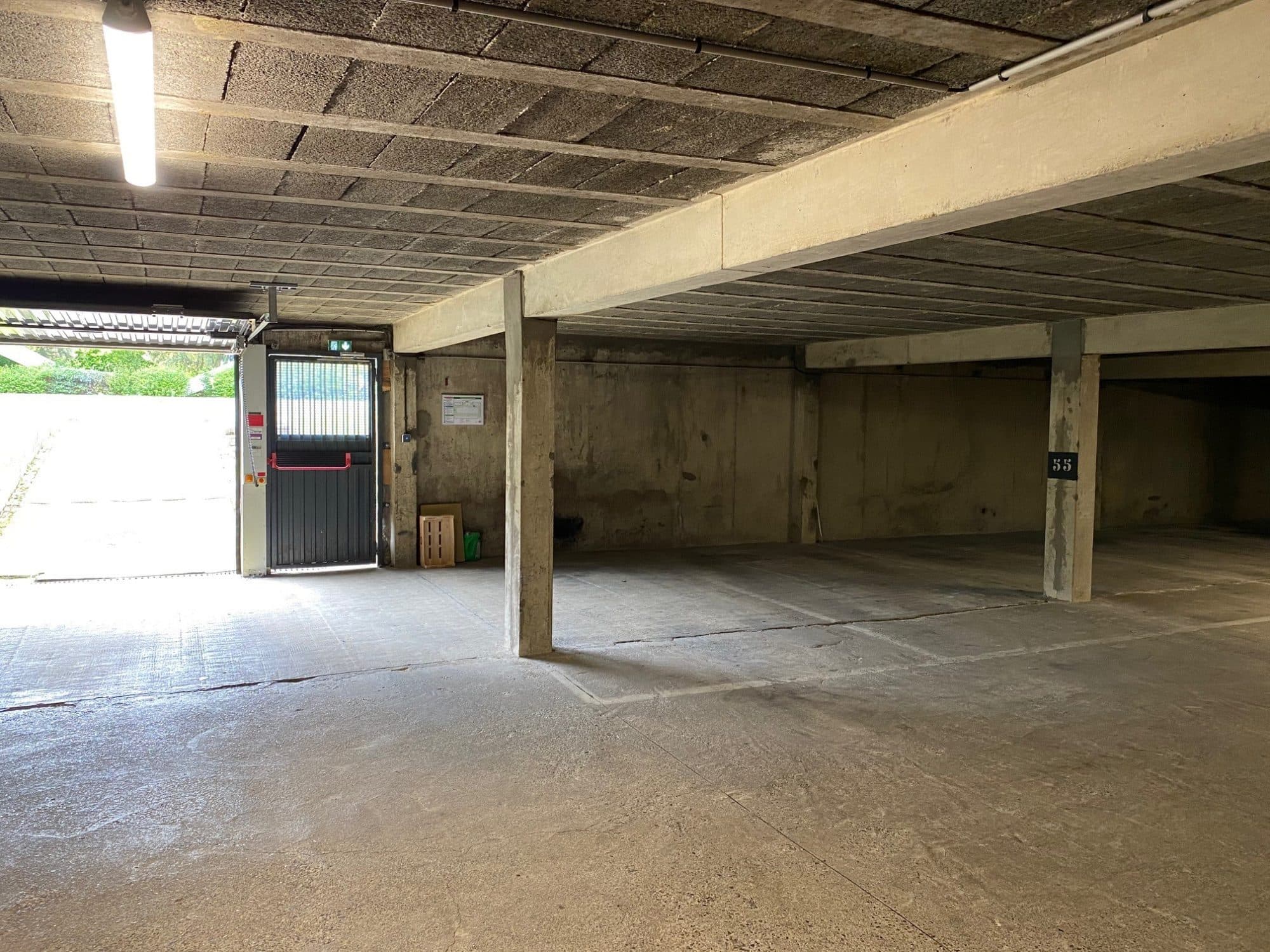 PARKING SOUS-SOL - HAUTES OURMES - LANDRY