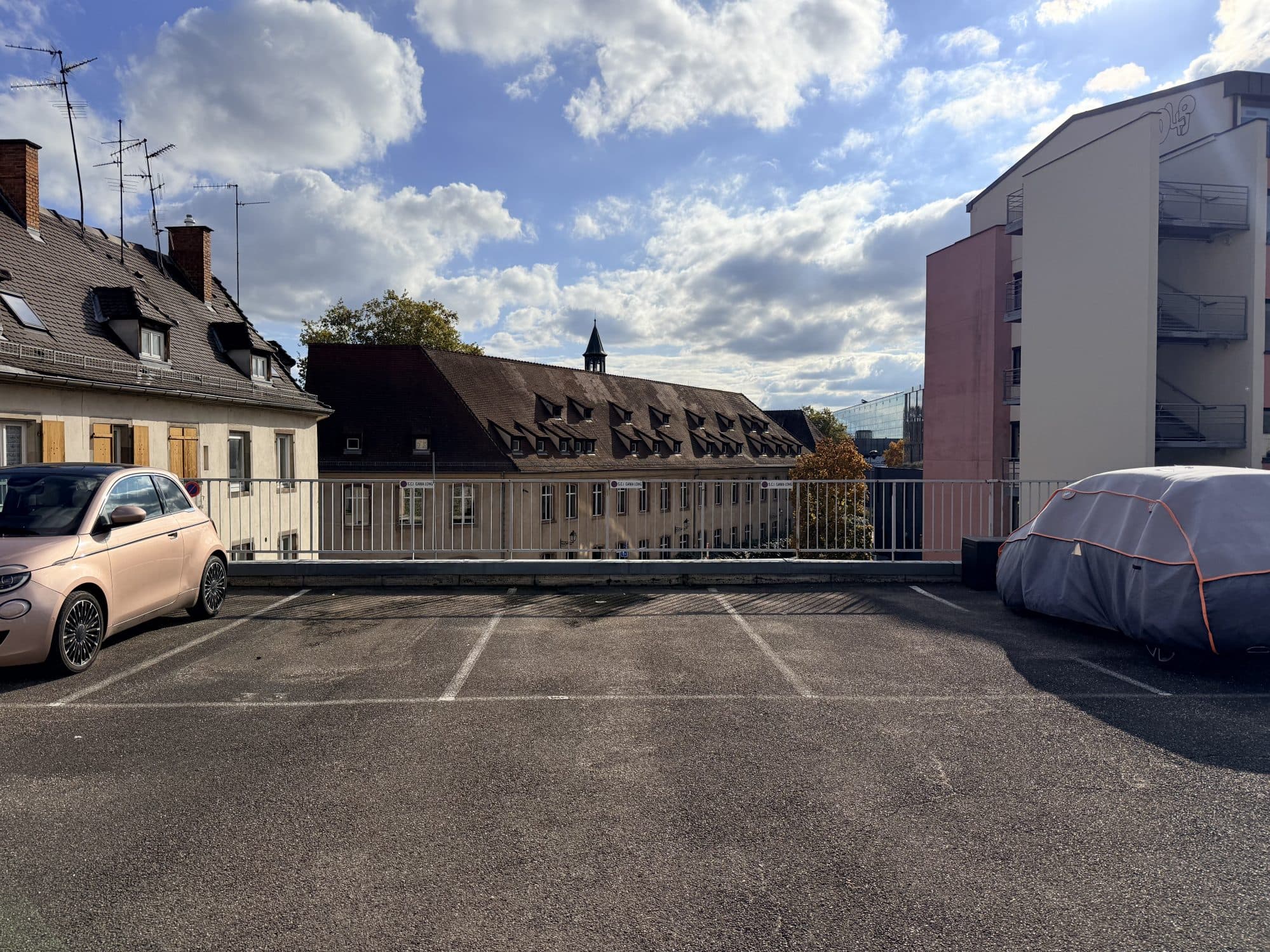 LOT 4 PLACES PARKING - FAUBOURG NATIONAL