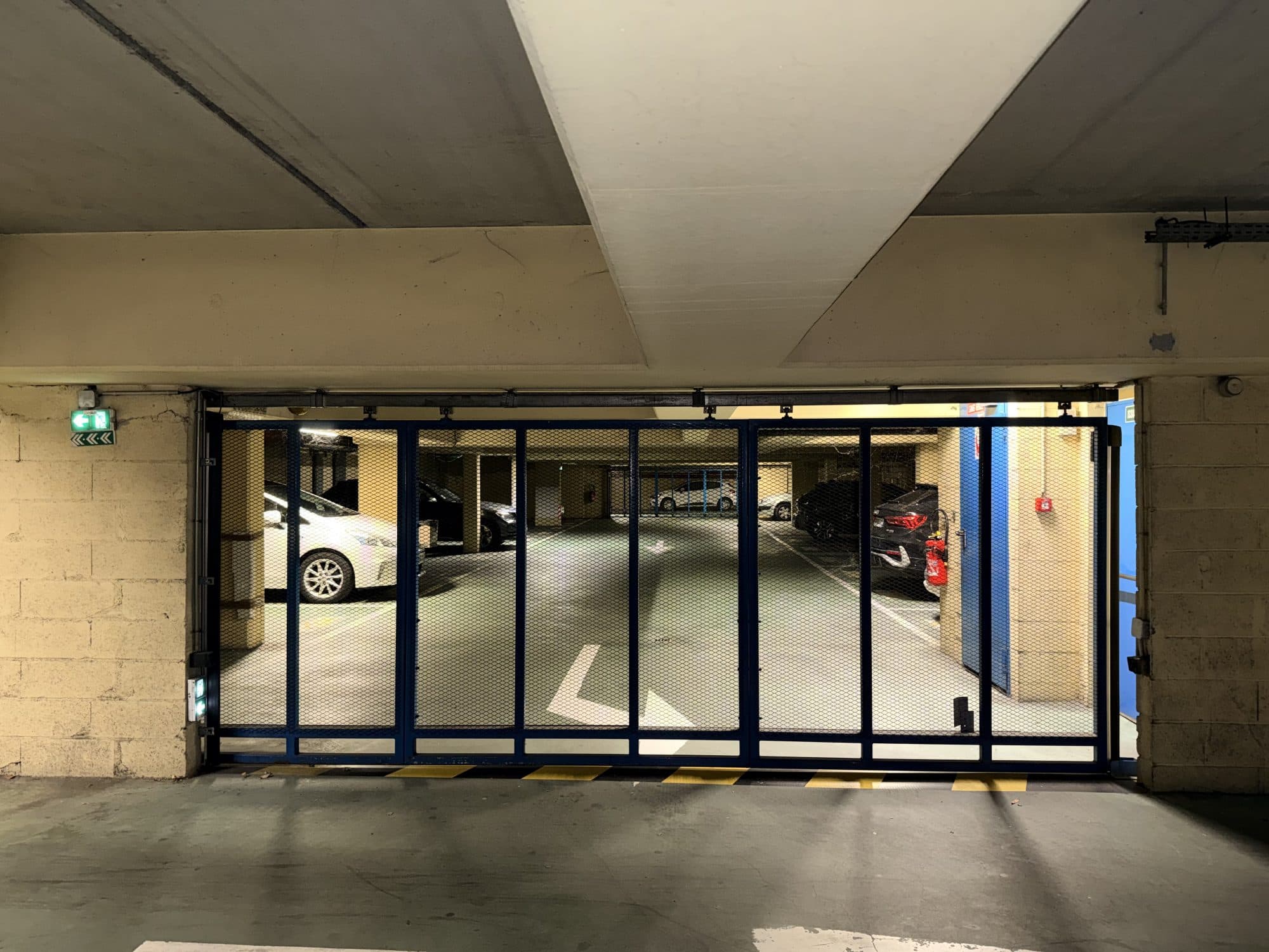 LOT 2 PLACES PARKING FAUBOURG DE SAVERNE