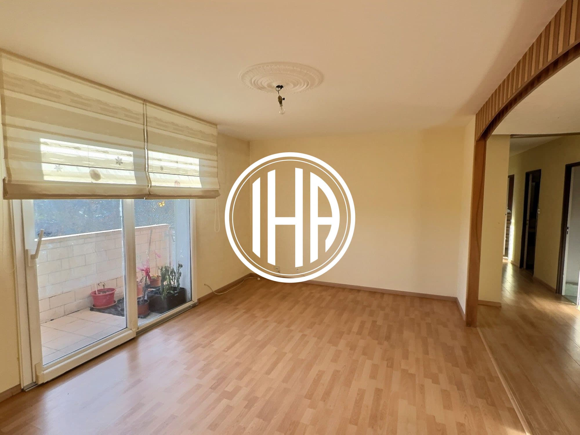 Bel appartement en face de l'Hôpital Pasteur - Electricité aux