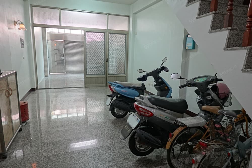 台南市東區東寧郵局後巷優質套房