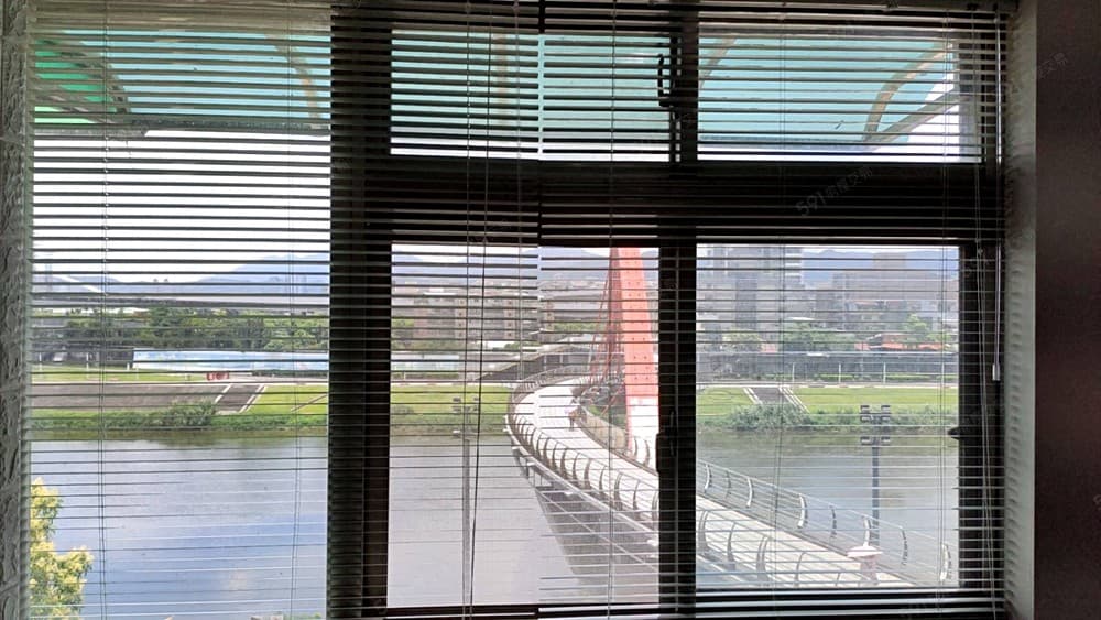 松山捷運站1分鐘超值水岸運動公園無敵三大河景窗C