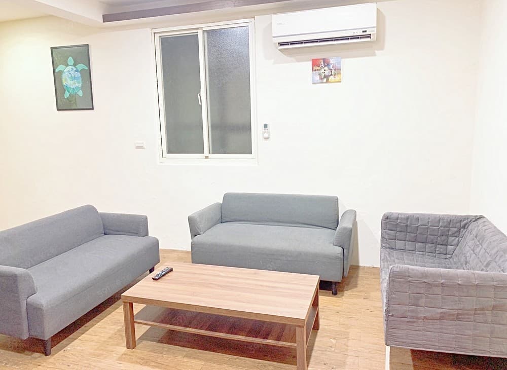 長安街商圈四房（可租補）、傢俱齊全可直接入住(寵物可)
